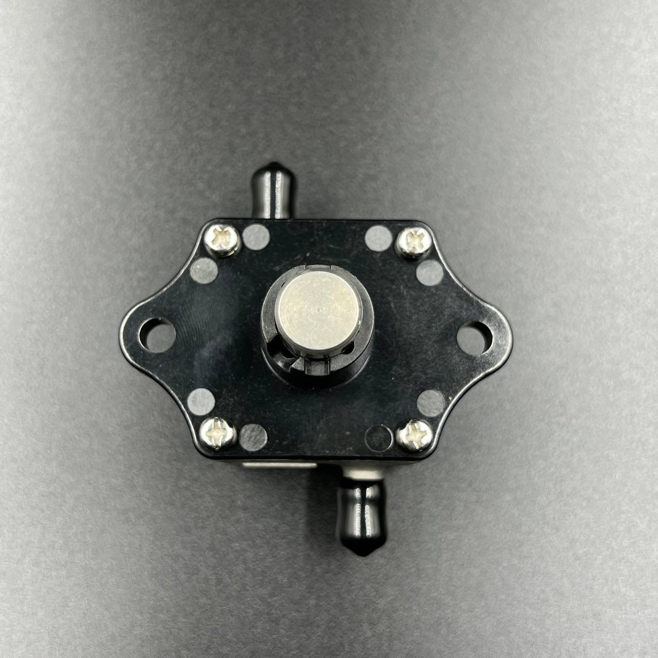 F4E29EEF-8835-48AD-9E39-CF8138F1B700