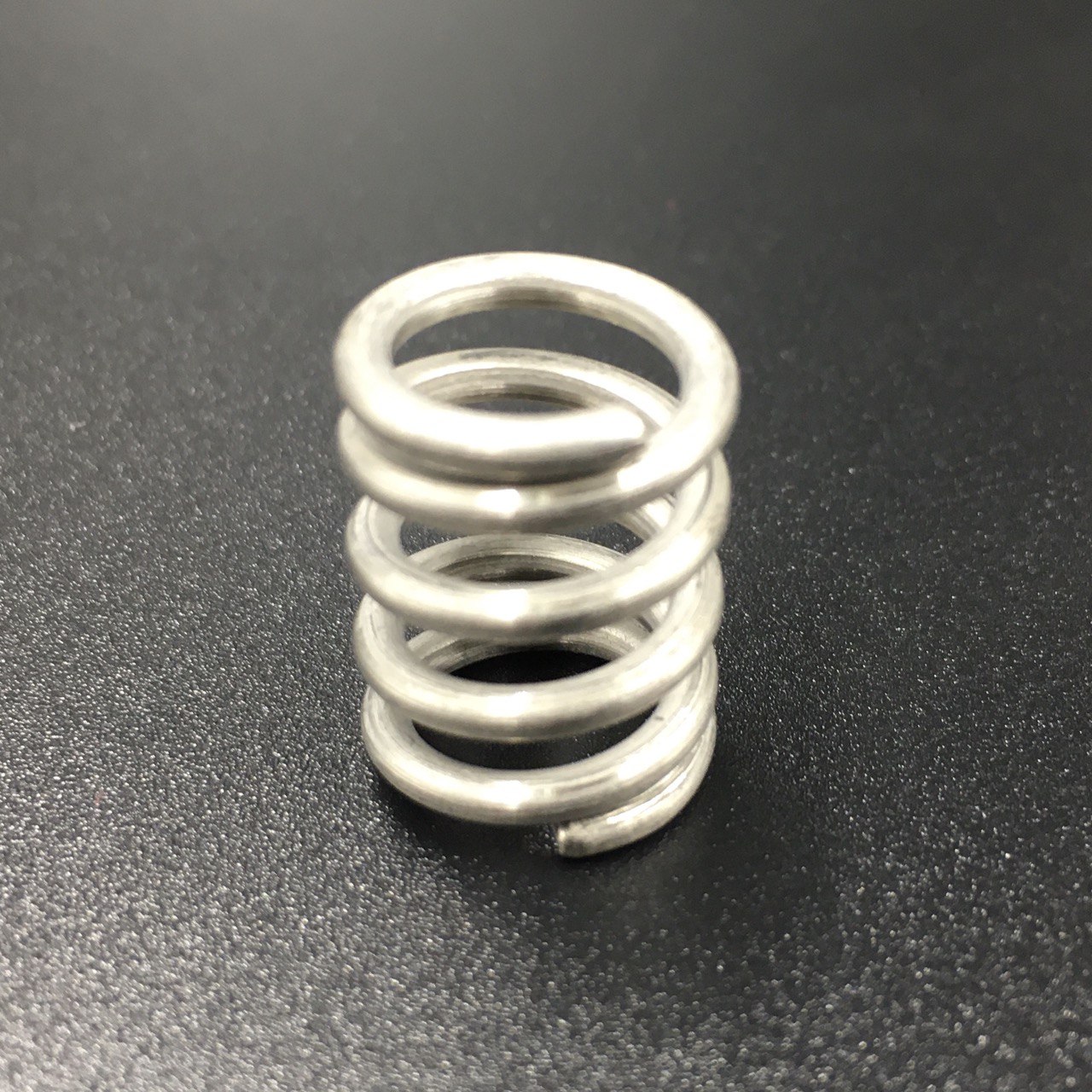 photo5341573087583383725