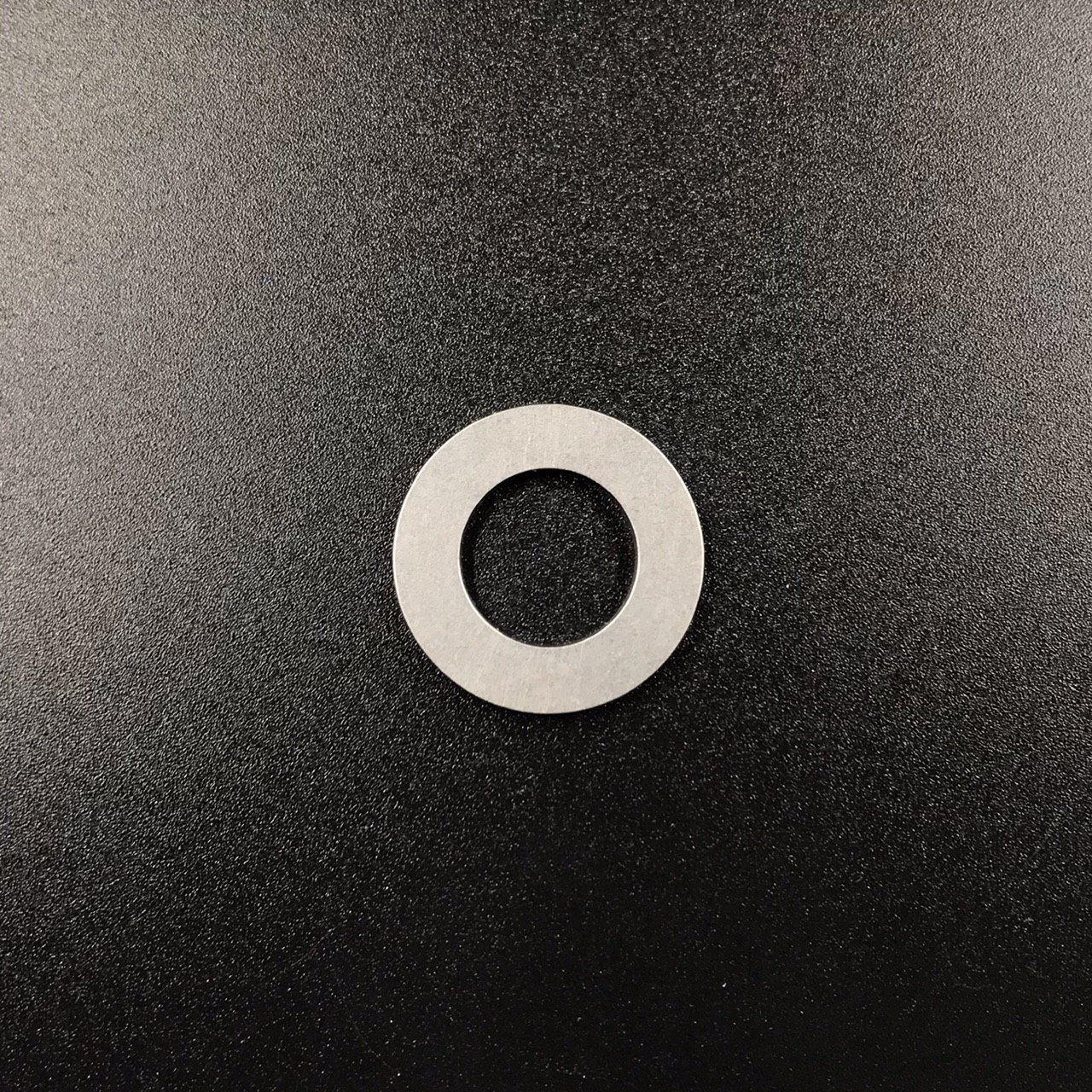 photo5303345099805142818