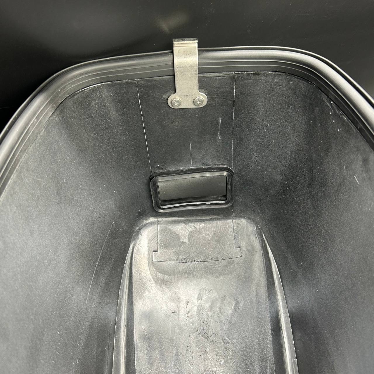 4A485BFE-6F25-4347-8F36-668F2E547020