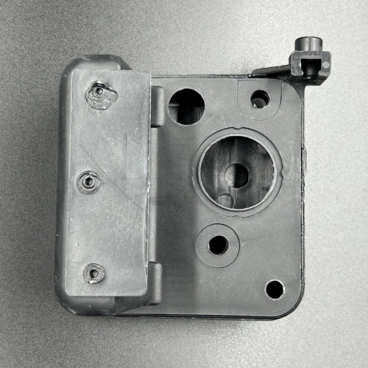 09C61484-30AA-4D4A-B9D8-E236F0CF39B0