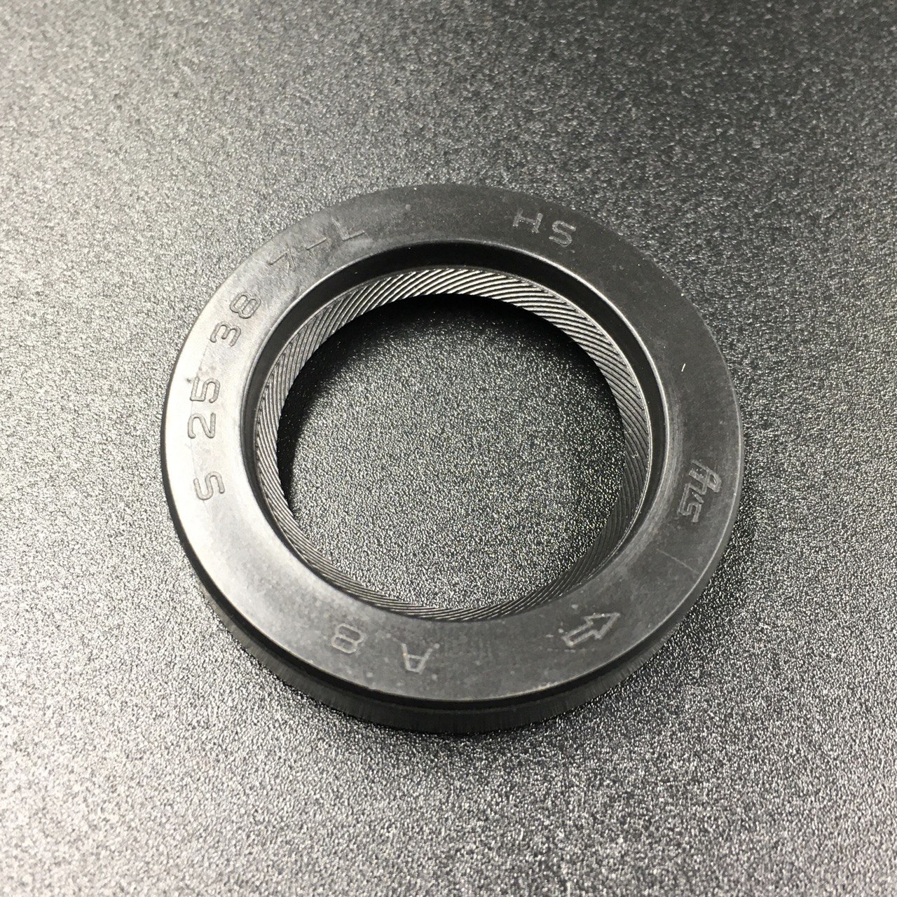 photo5323371853701558208