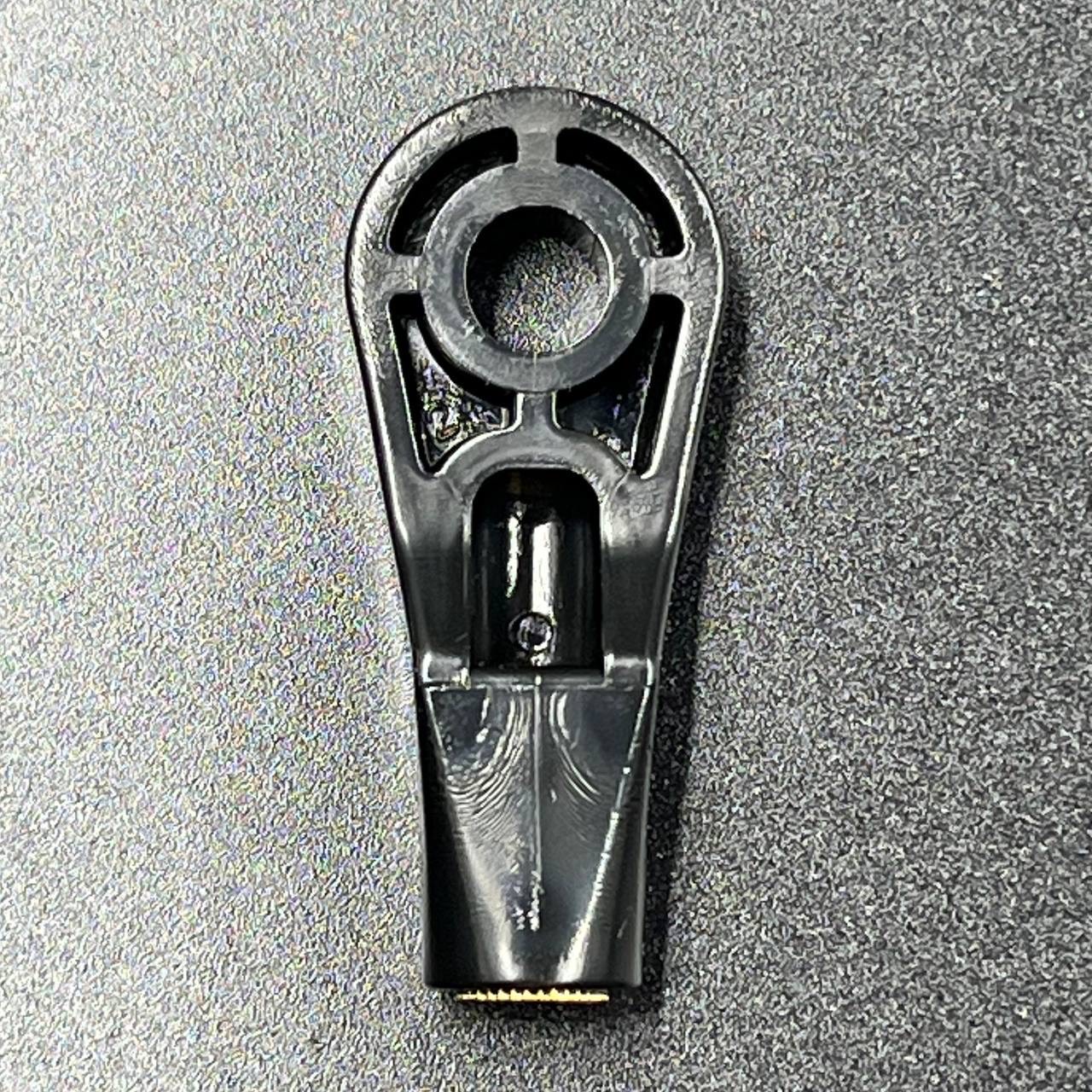 A0B232E6-75BF-4CE7-BA28-1076AA10A16F