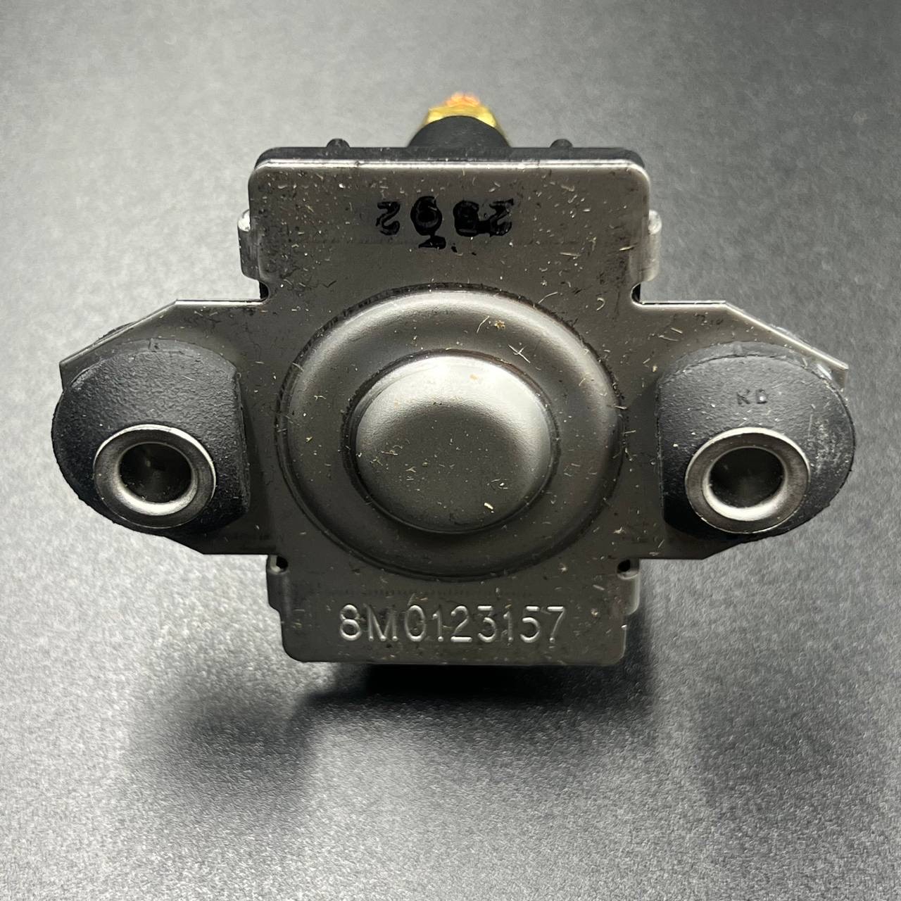 97CFAAD8-3184-4D2C-A9AA-F8FCFF5E4B9F