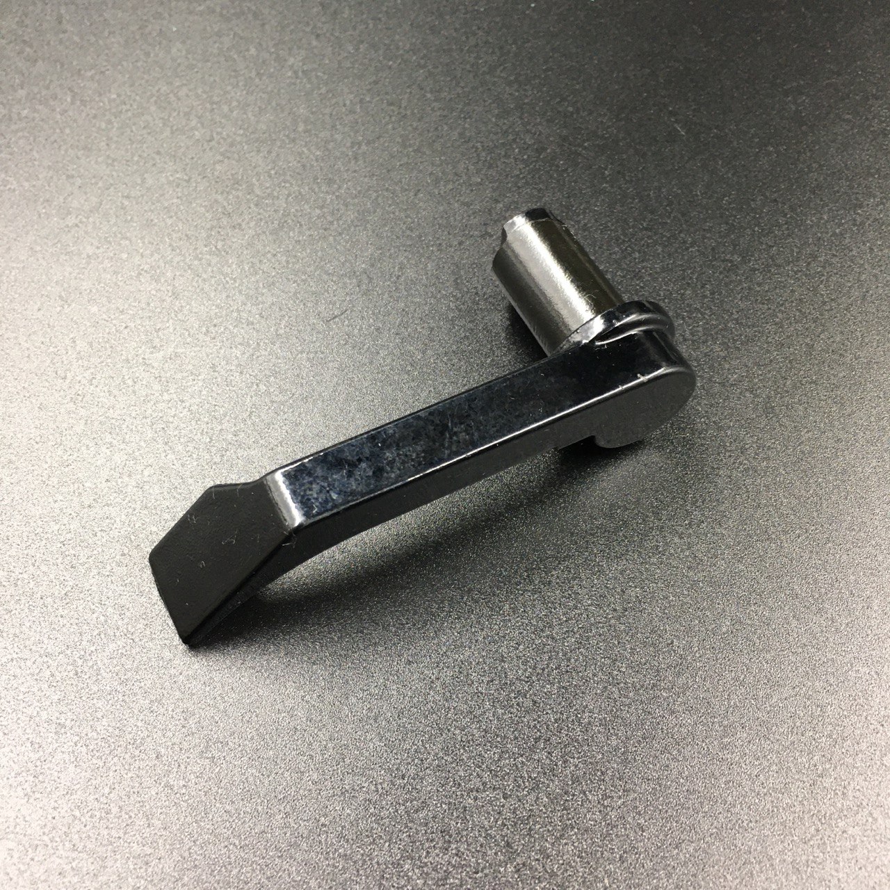 photo5453995613197807026