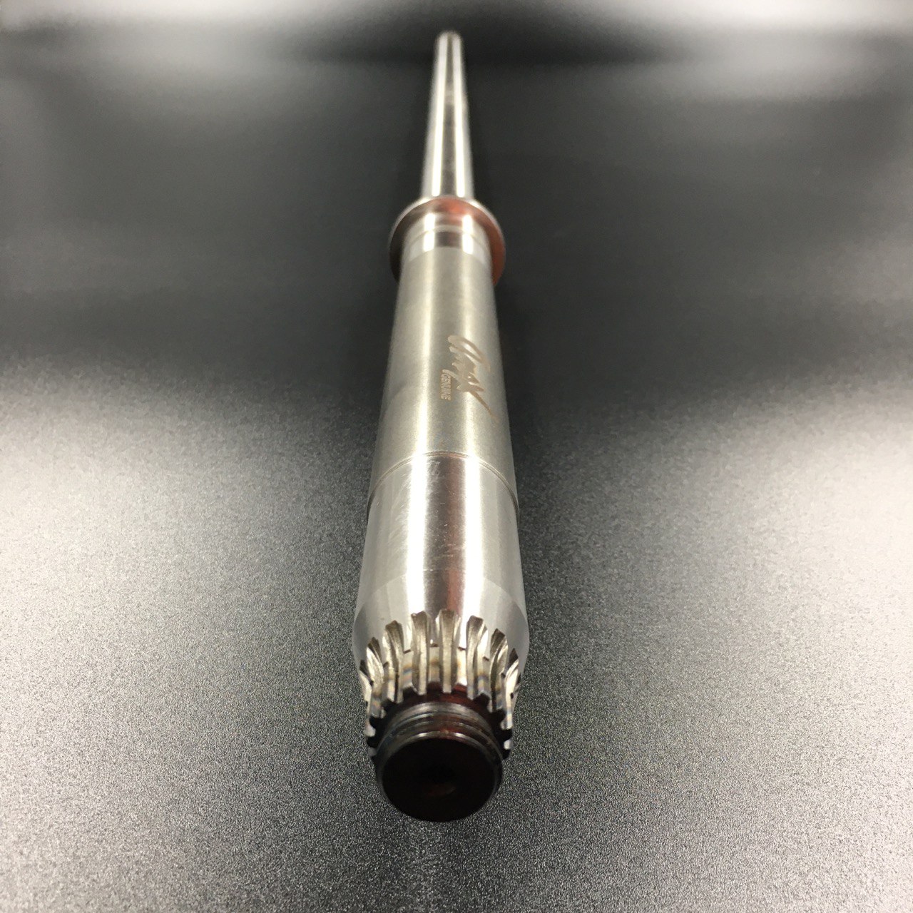 photo5435907560294166010