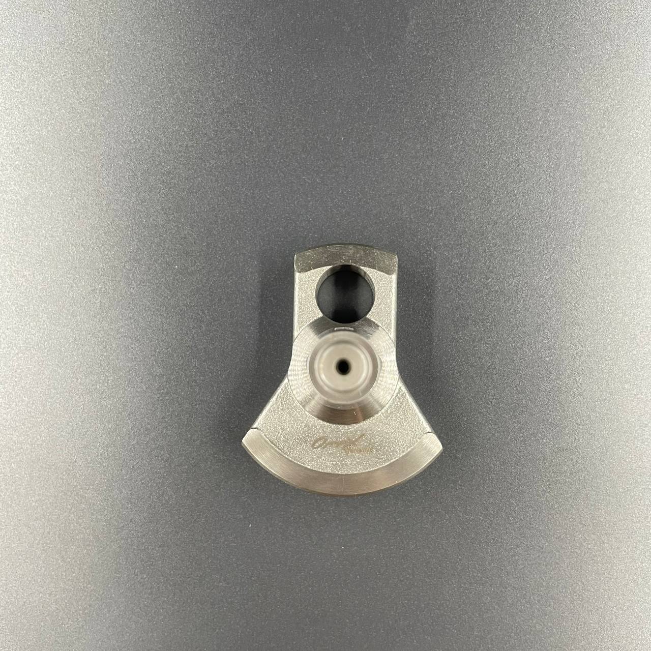 photo_5291800854778750713_y