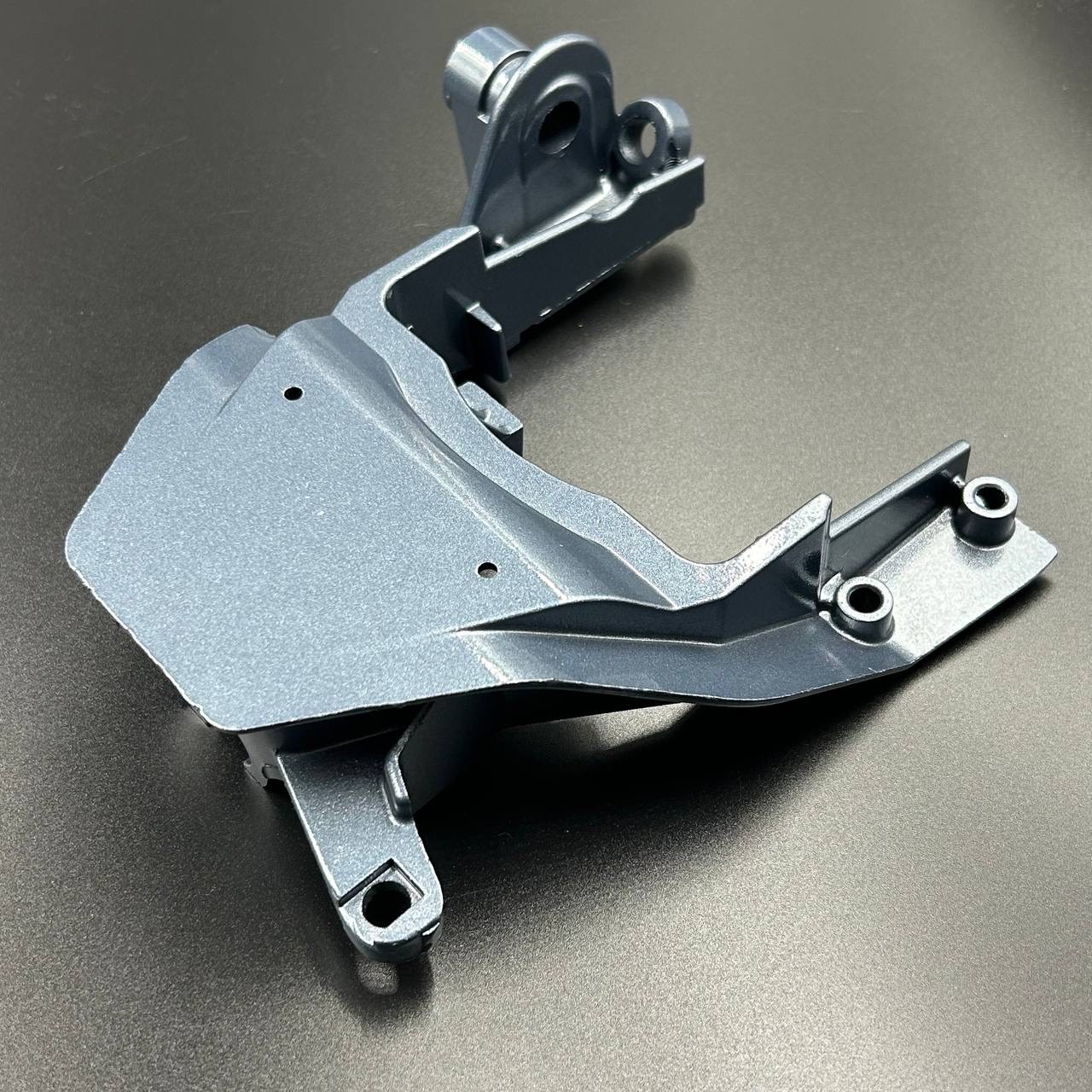 DBC6BA0A-E0D3-4C87-AD72-6B8C75BD0625