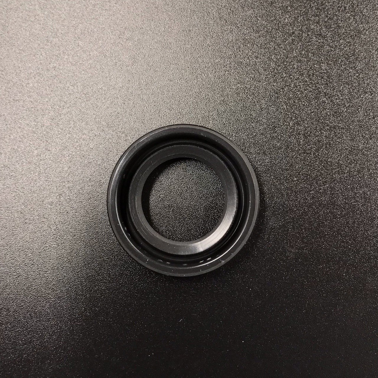 photo5316907339510557990