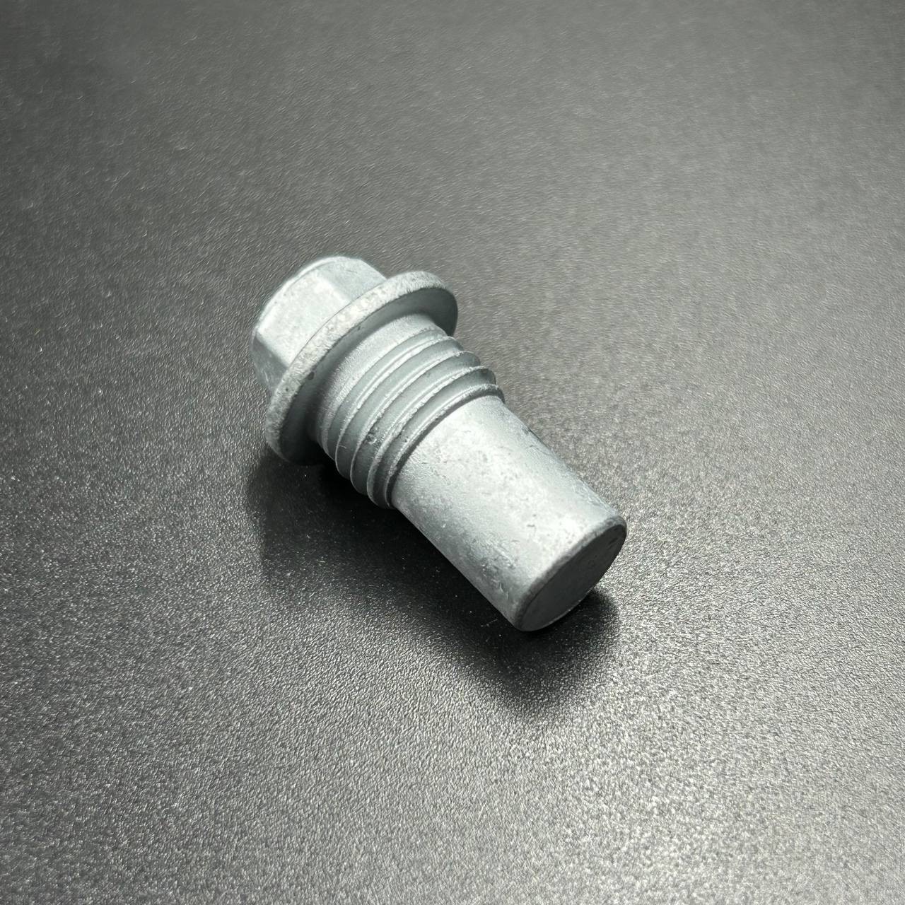 B6119CED-23F7-473B-B9A8-A0105A50D7E8