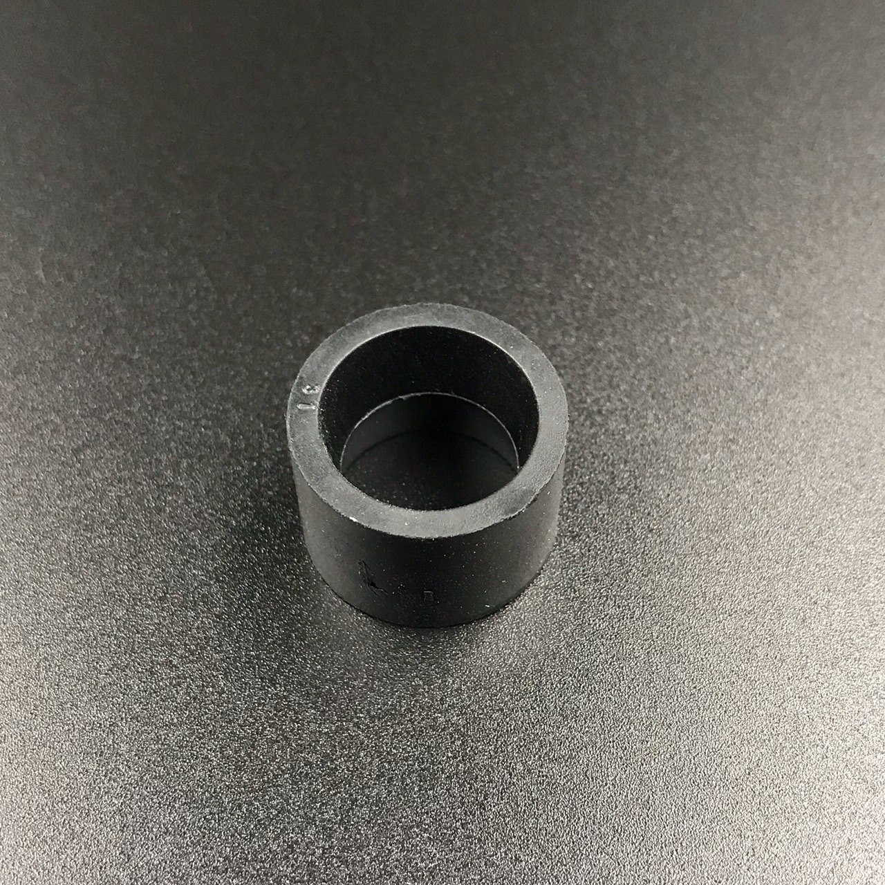 photo5303250859632733601