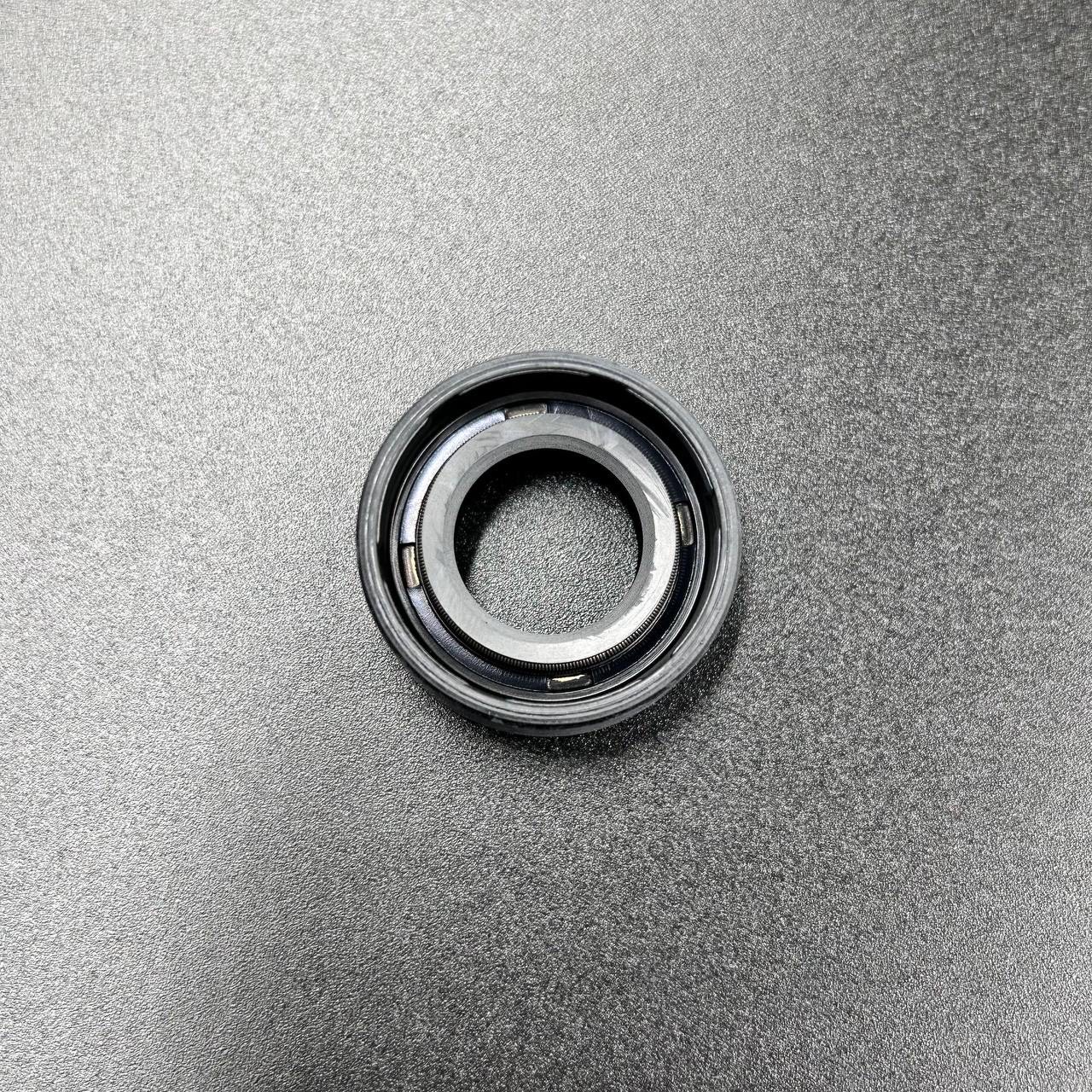 8F953358-5224-46CB-B687-186380A95E0A