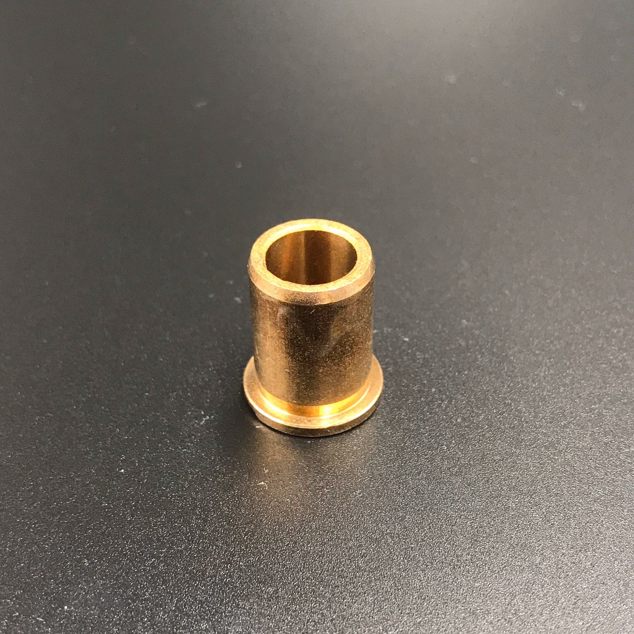 photo5303345099805142752