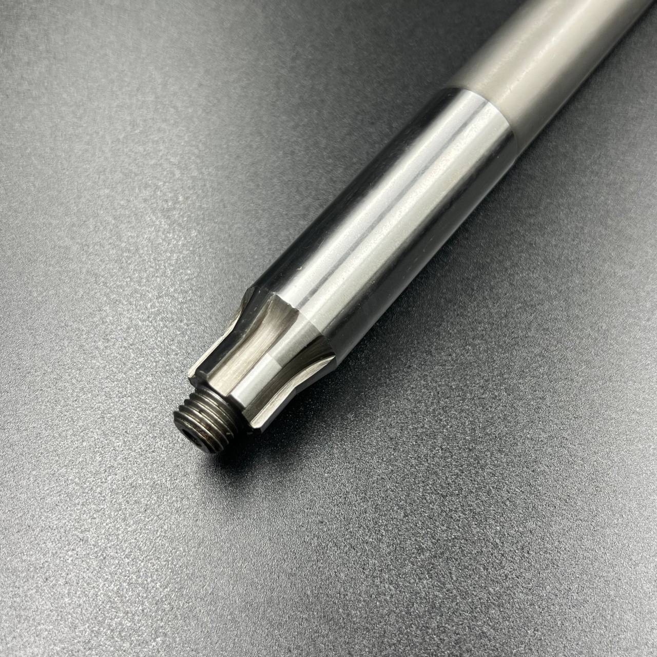 FF69A18A-90E8-44A1-B77C-56880A34308A