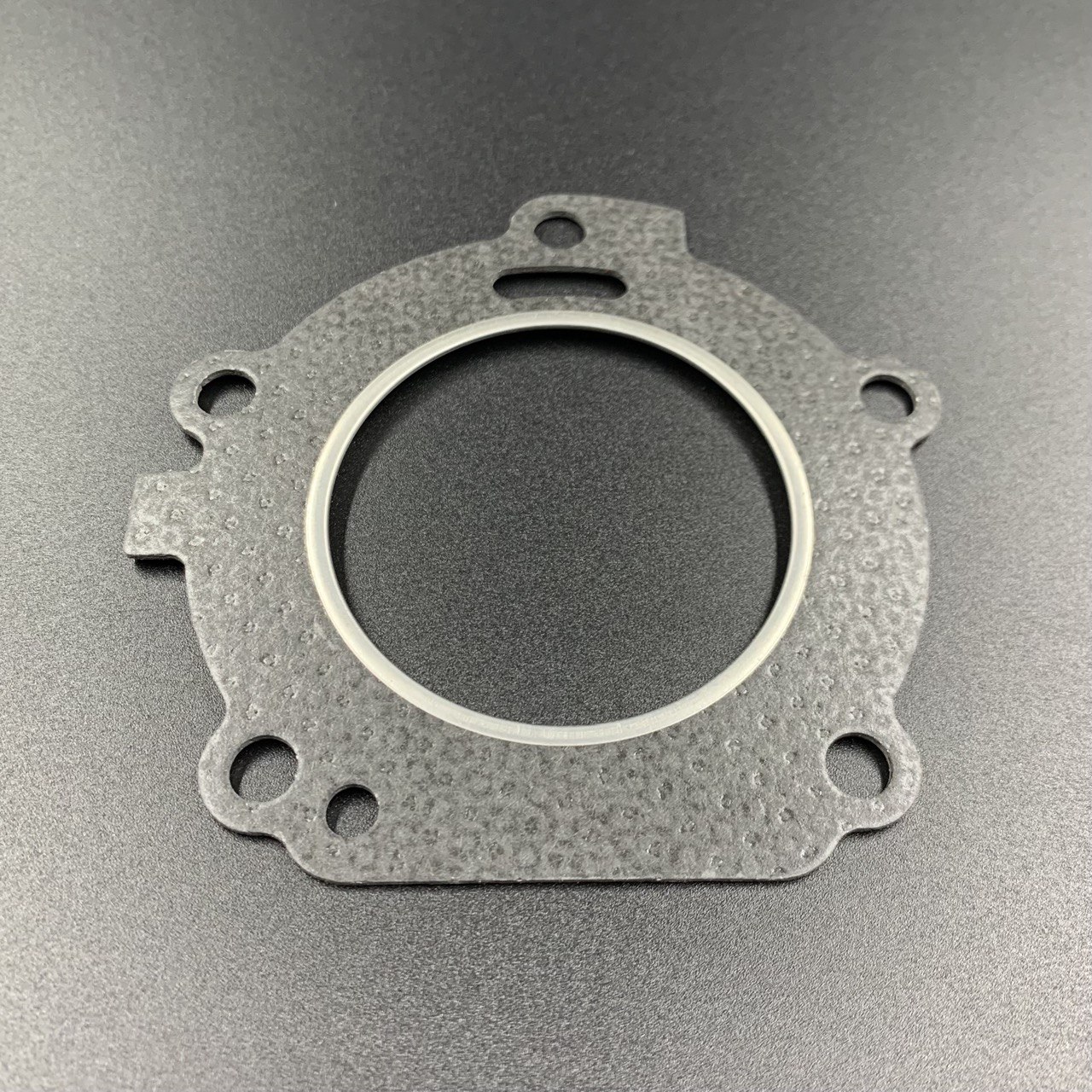 photo5438465651405599364