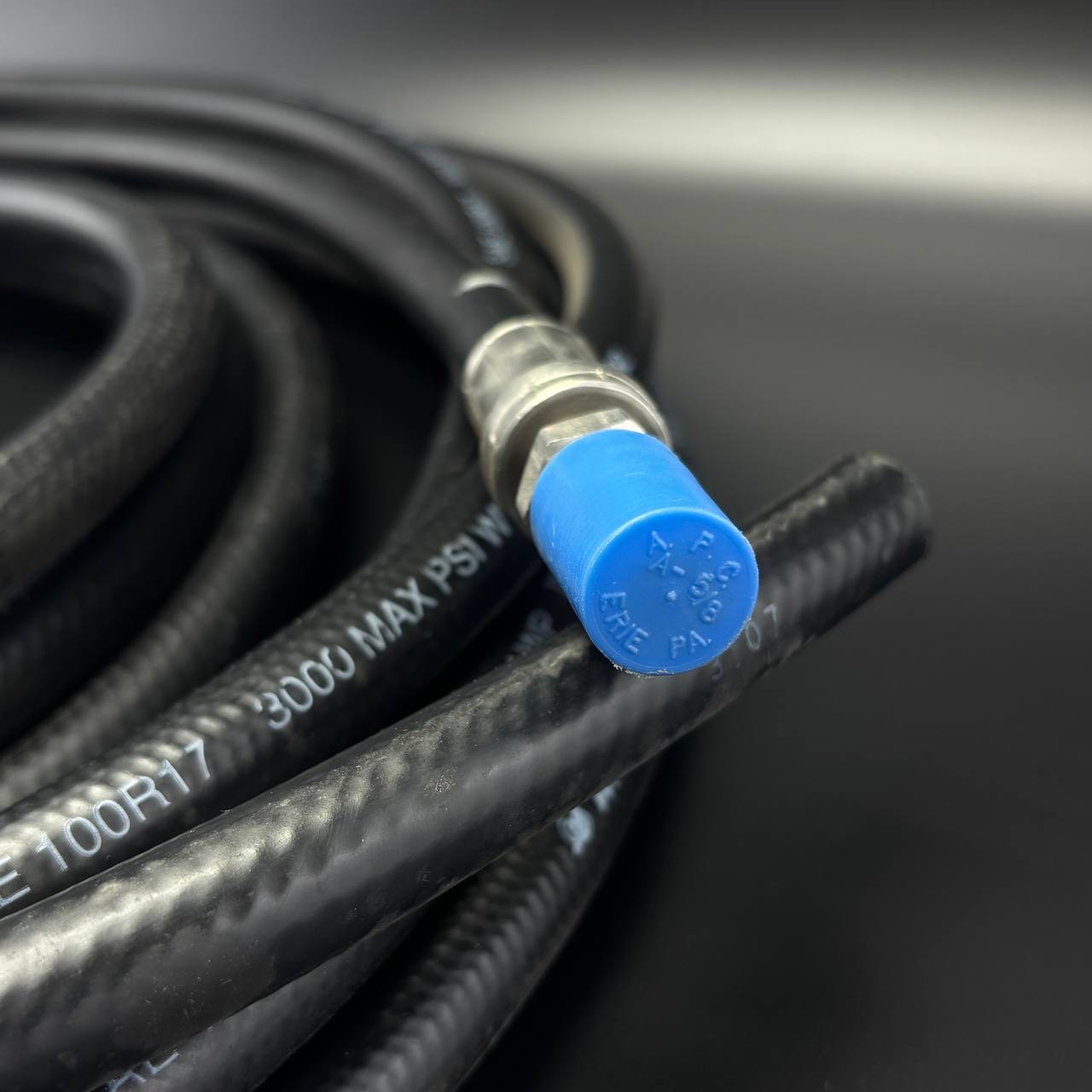 E6D556A0-E180-435D-82E4-AD64B3148233