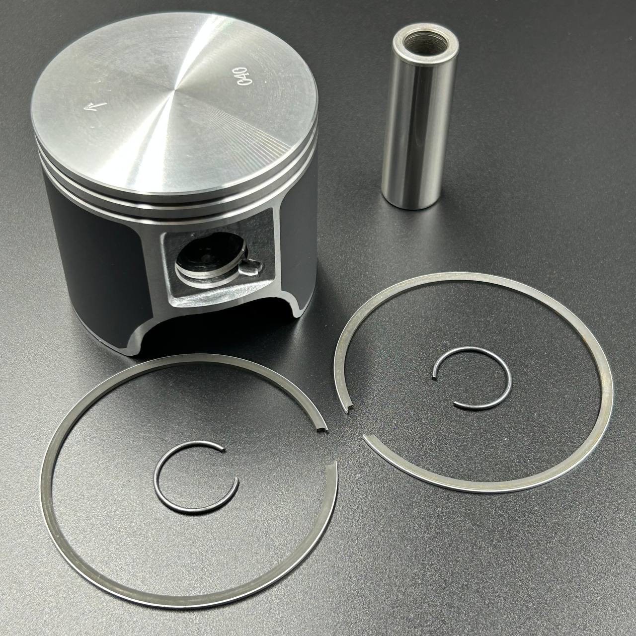 E64CE9F3-AF16-4C7B-B9B3-4D6CF6CAF901