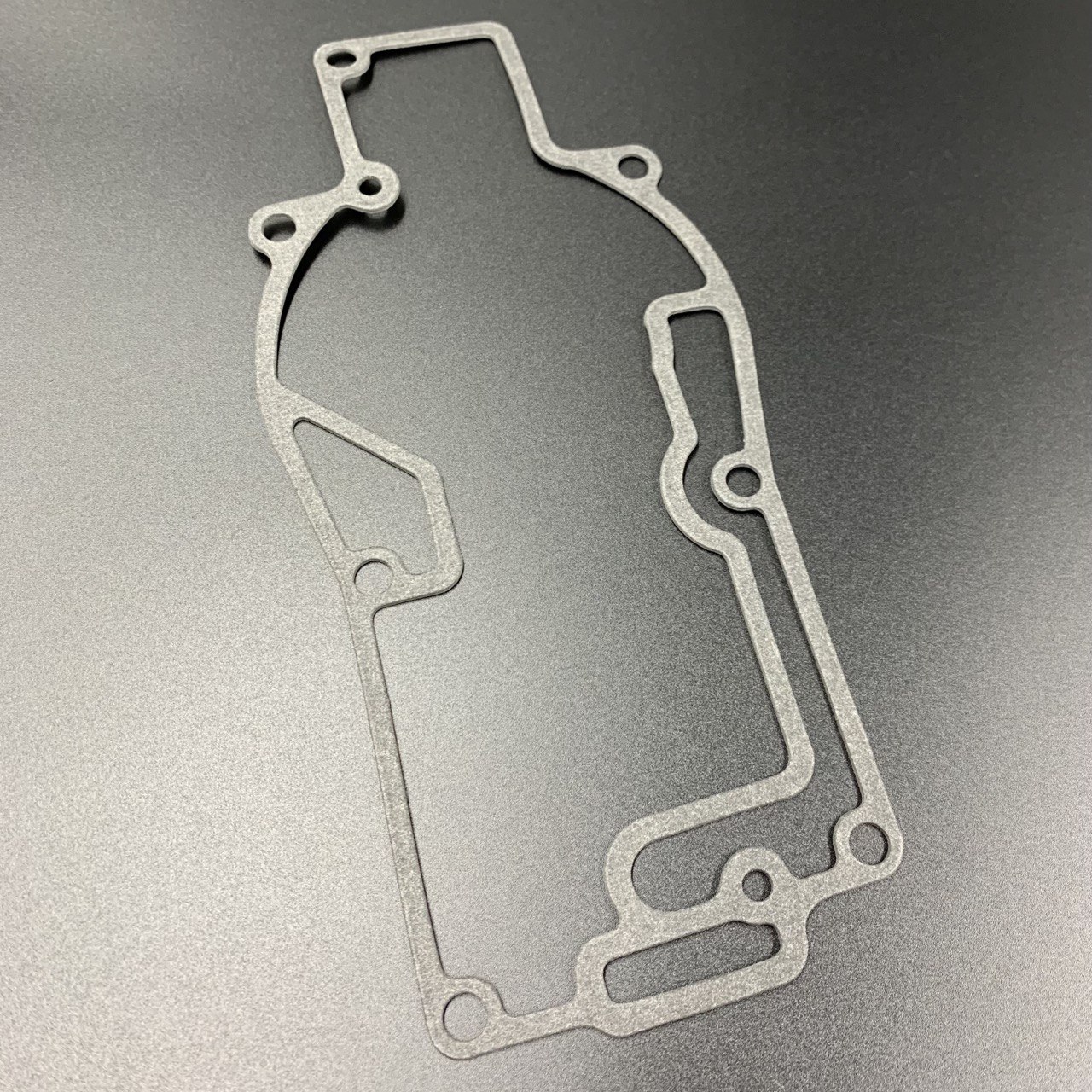 photo5438465651405599363