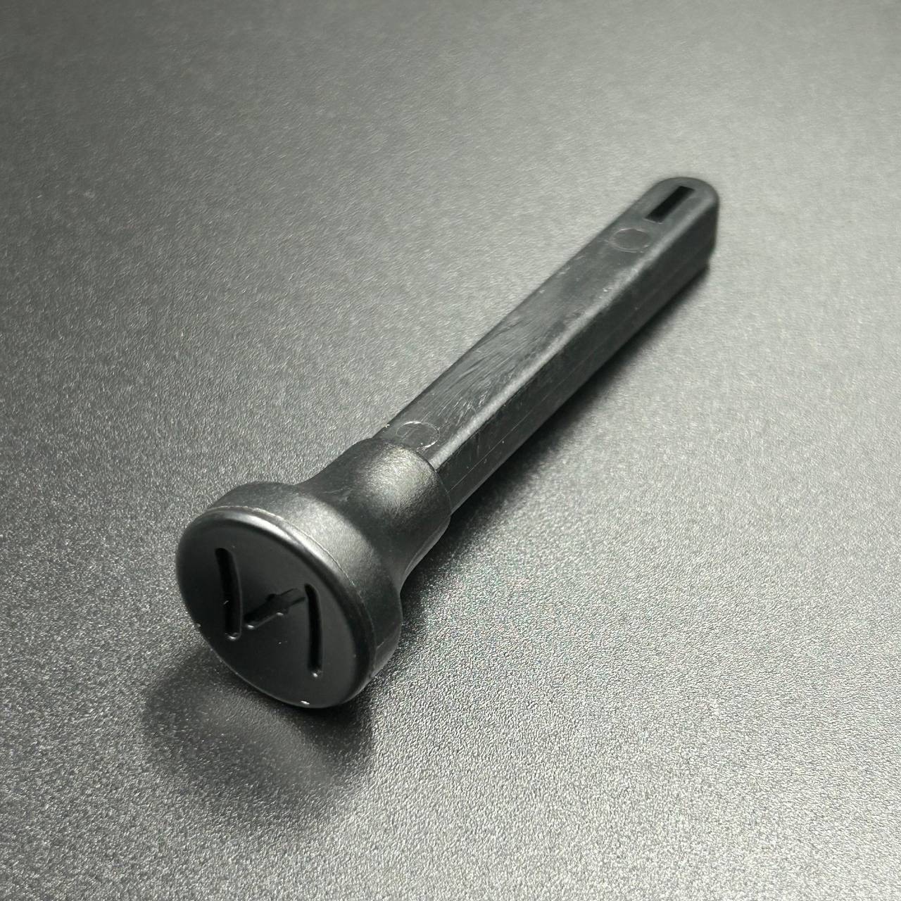 56777FFF-5A1A-45A6-9977-6DDBA144471D