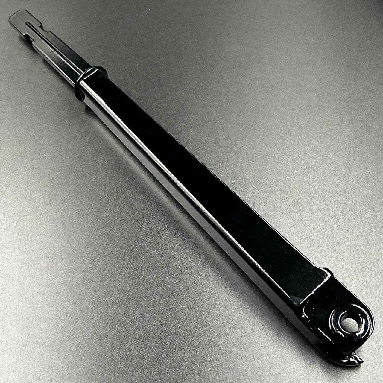 AA8D9173-4433-4BE1-BEF8-83D83AD35905