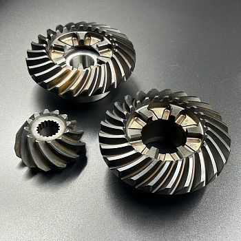 Шестерни редуктора (Комплект) Suzuki DF150-200A (57300-96870) (Suzuki)