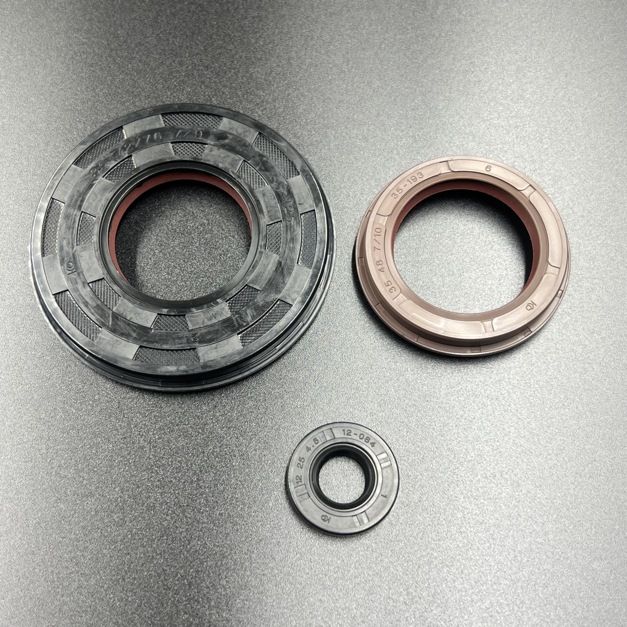 206BAED7-769F-40C2-8022-E37ED2A85662