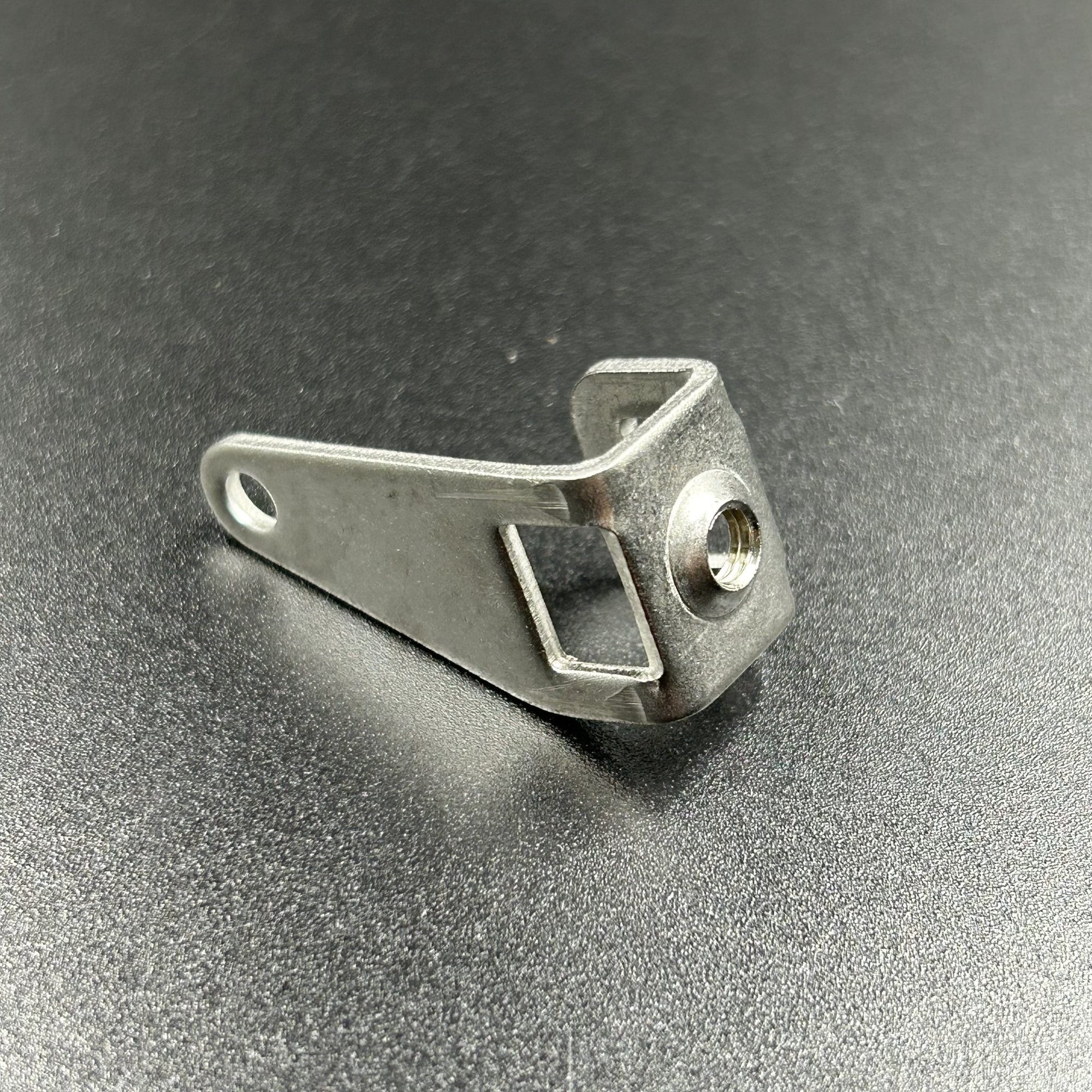 B81A6FC9-1A7A-41BA-A8E4-B8310D364B80