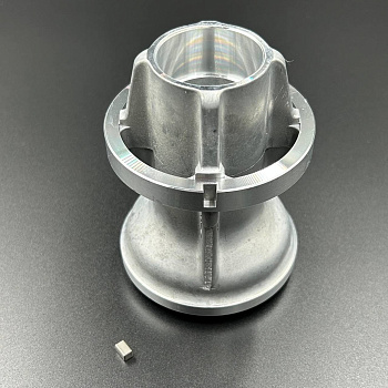 Ступица Yamaha 40-50 (old) (Osaka)