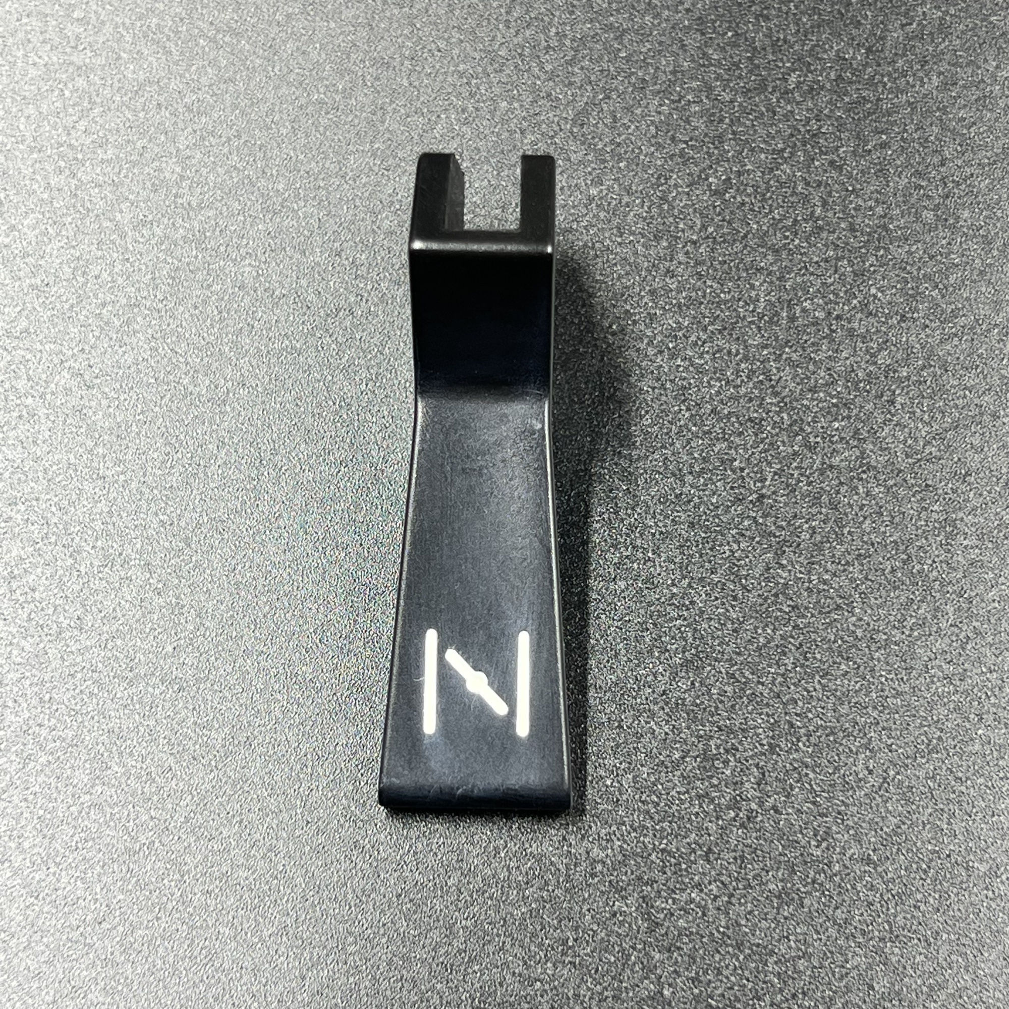 F0CB158D-A5A4-4B00-978B-9C29271237D7