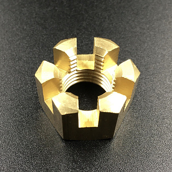 Гайка крепления гребного винта Yamaha 20-30, F20-25 (Omax)