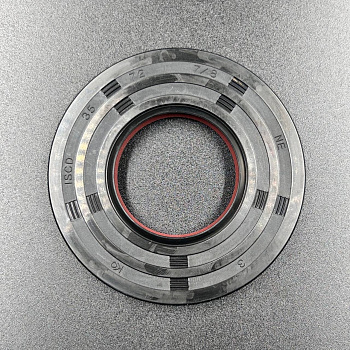 Сальник коленвала BRP Ski-Doo (35x72x7/8) (290831952; 420831950; 420831952) (KINETIX)