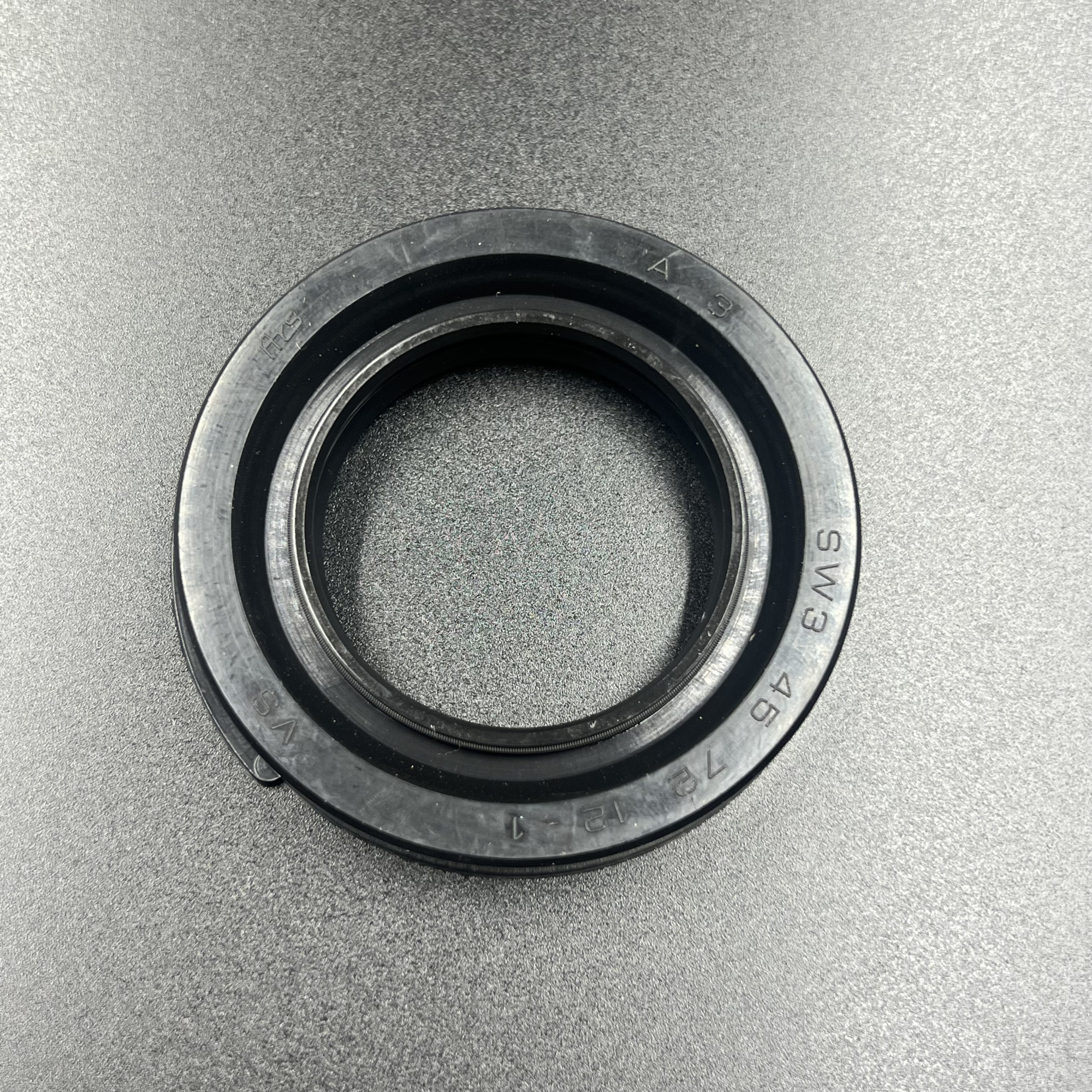 44C49B4D-7DCF-4E67-B05D-1AB104CC30CF