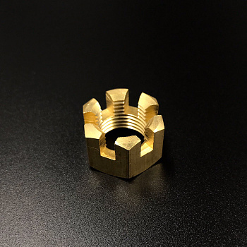 Гайка крепления гребного винта Yamaha 40-90, F25-100 (90171-16011) (Omax)