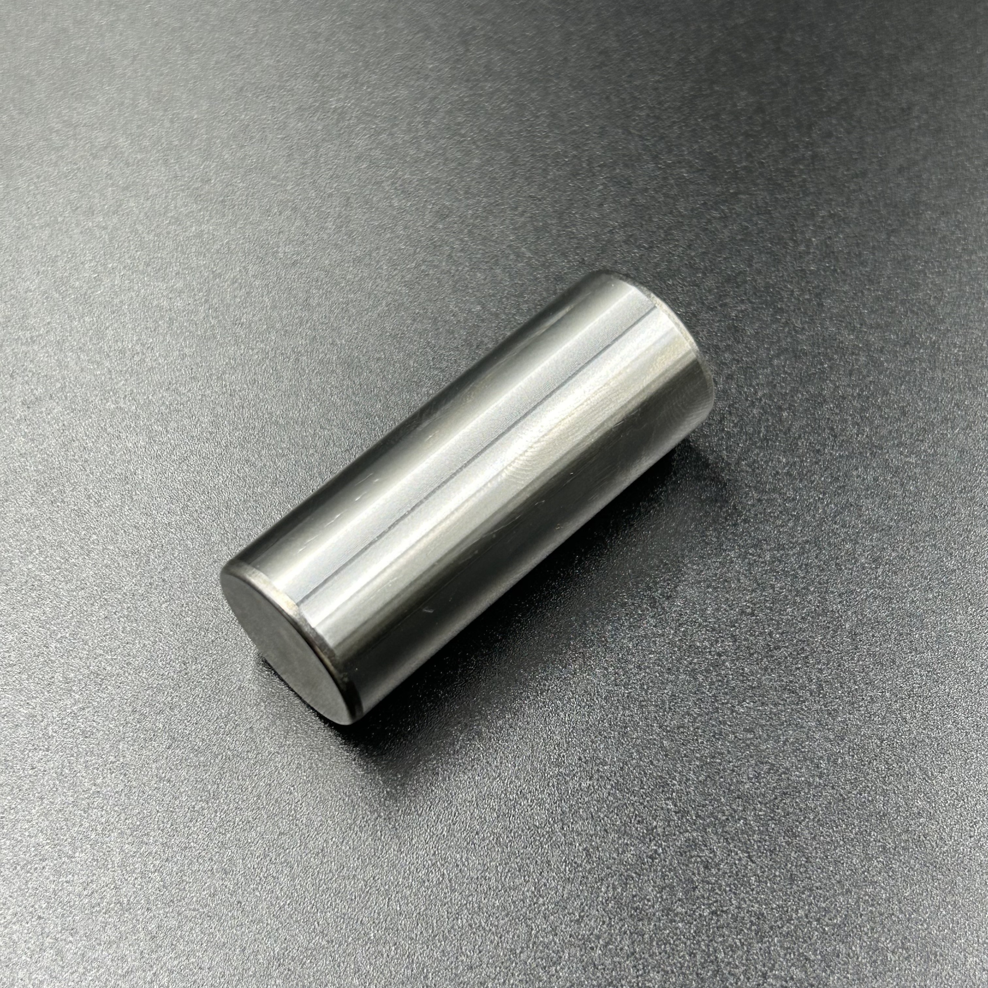 77417CD8-64BC-4E10-9B82-7318BE7540A7