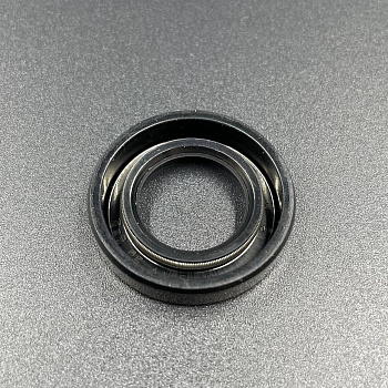 Сальник Suzuki (09289-17L02) (17x30x6) (Suzuki)