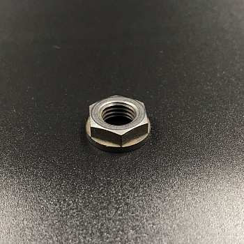 Гайка крепления пиньона Yamaha 9.9-15, F8-20 (Omax)
