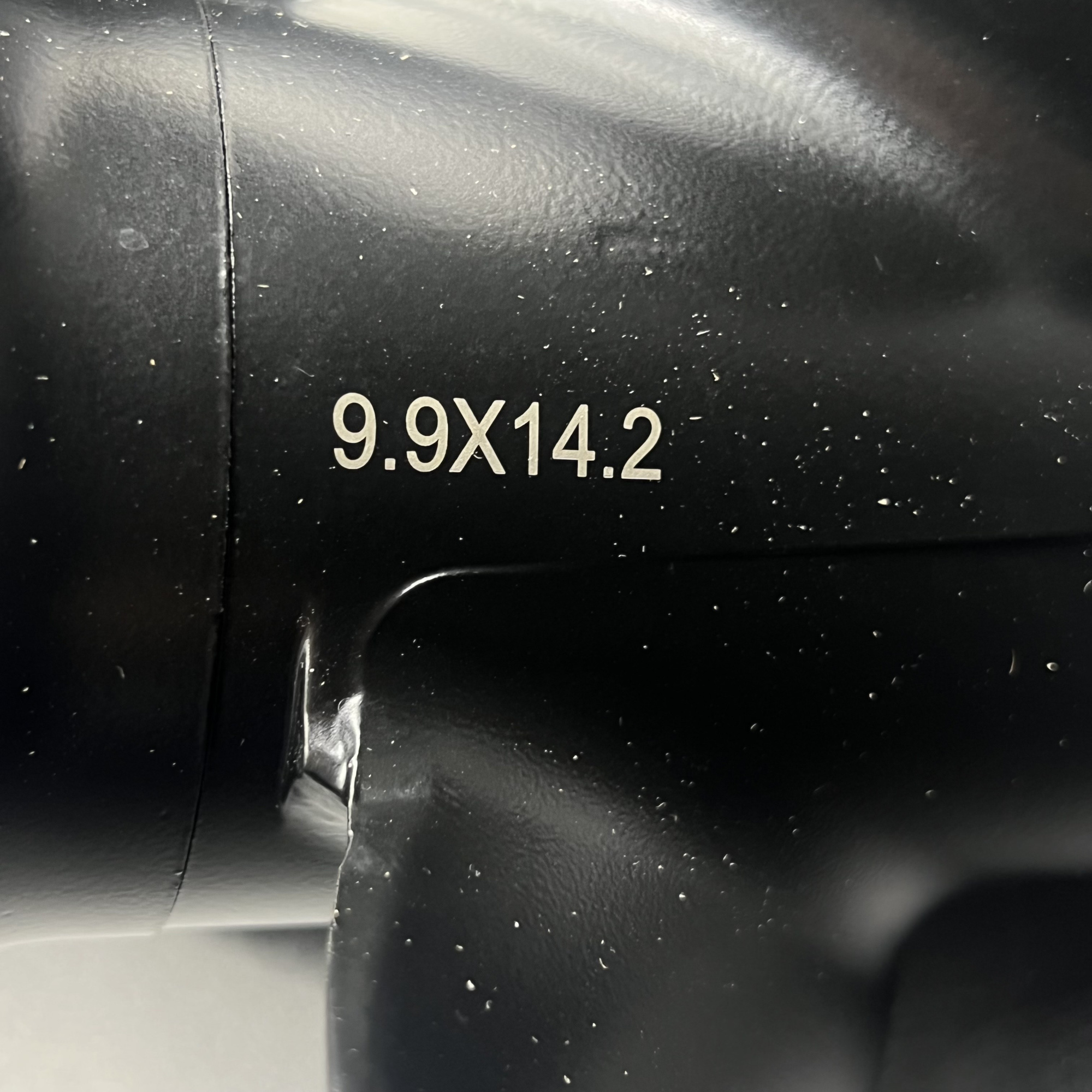 7AA52E5B-C47F-44DE-B7E7-384378376969