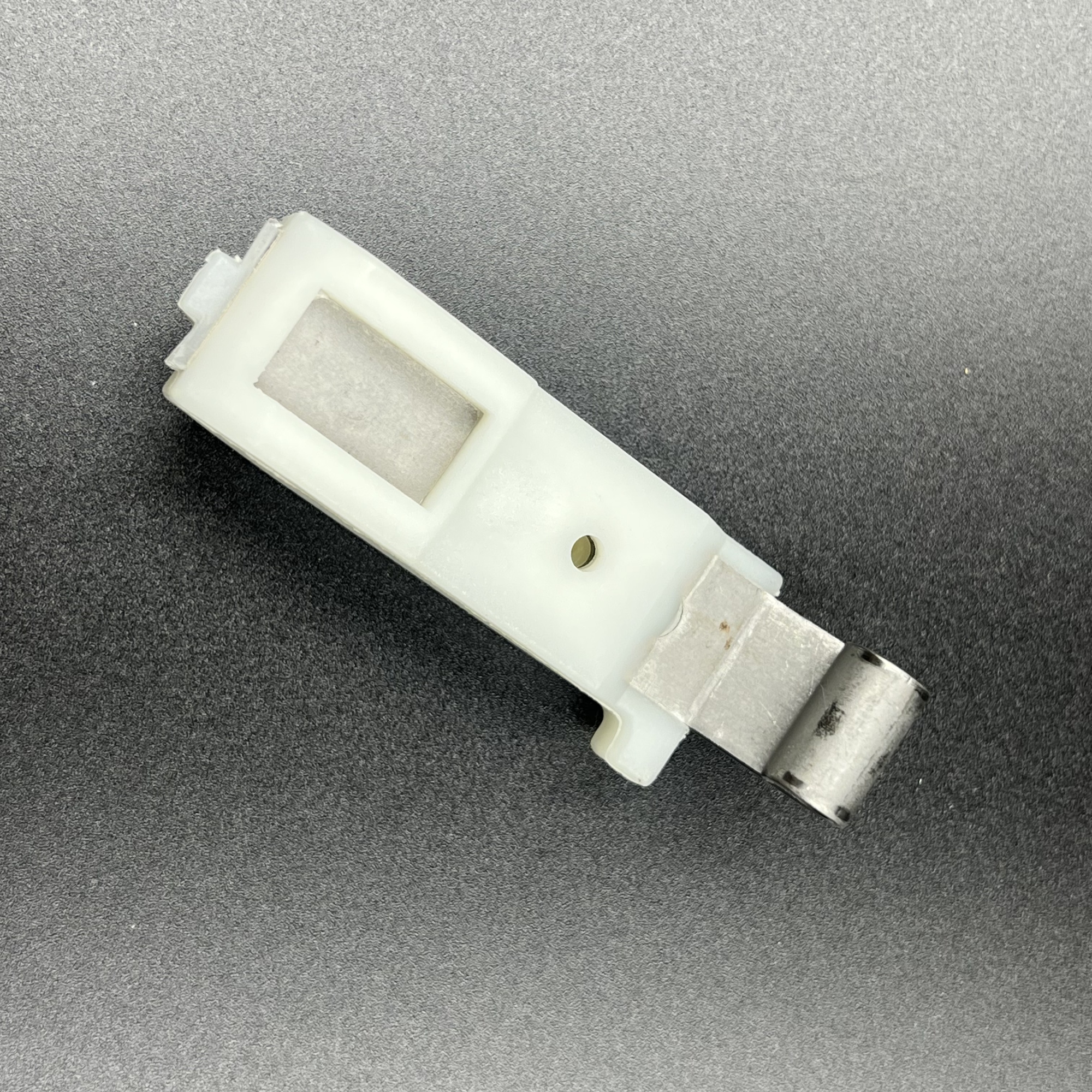 2E2F9122-B4BC-4C55-BBA1-11E0AC9CFB91