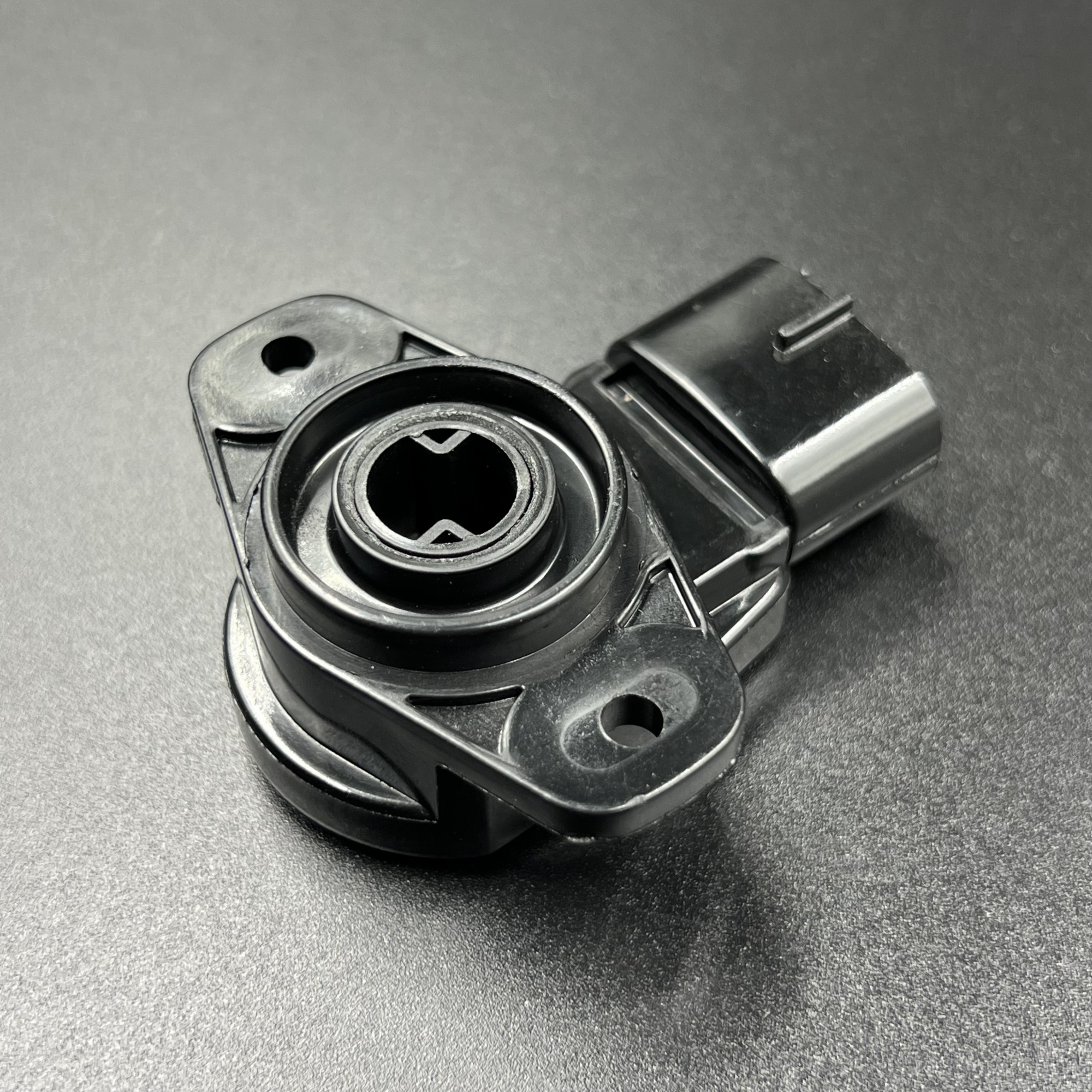 A56DEA6D-A044-40D9-86C0-0A8CFCDA4CDE