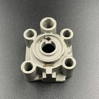 Корпус помпы охлаждения Suzuki DT9.9-15, DF9.9-15 (17411-93901) (Omax)