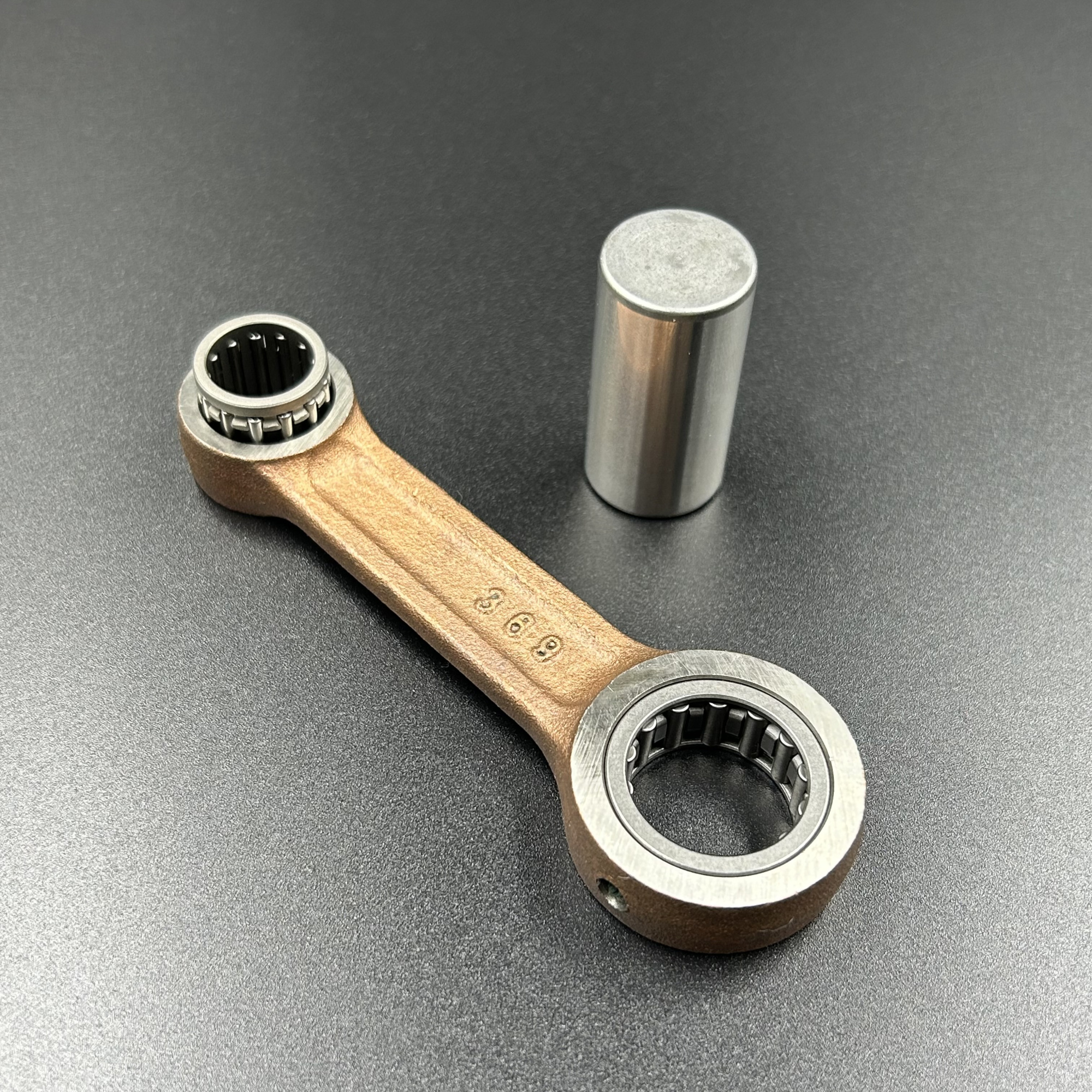 B912E00F-B24B-4BE9-ACB1-77554D74A584