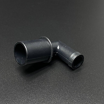 Фитинг угловой САПУН 90 ГРАДУСОВ пластиковый  MERCRUISER ALPHA/BRAVO(Quicksilver)