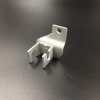 Зажим тросов 2 Yamaha 25-30 (RT)