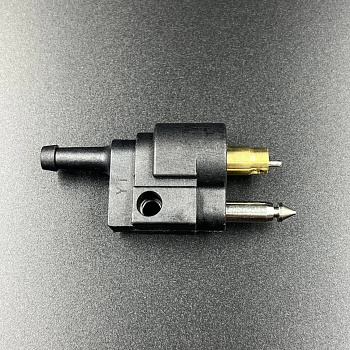 Коннектор топливный Yamaha 4-90, F4-70 (из мотора) (Kacawa)