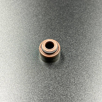 Маслосъемный колпачок Yamaha F75-115 (Впуск) (Yamaha)