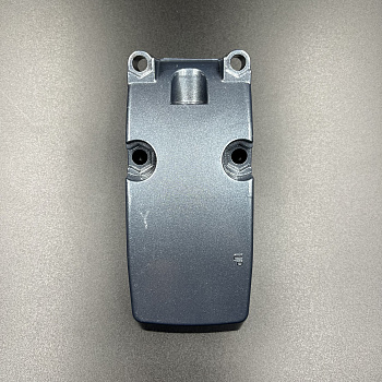 Крышка боковой нижней подушки Yamaha 25-30 (YUELANG)(левая)