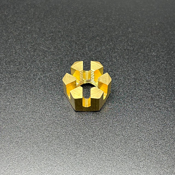 Гайка крепления гребного винта MERCURY/Tohatsu 4-9.9 (11-16147) (Quicksilver)