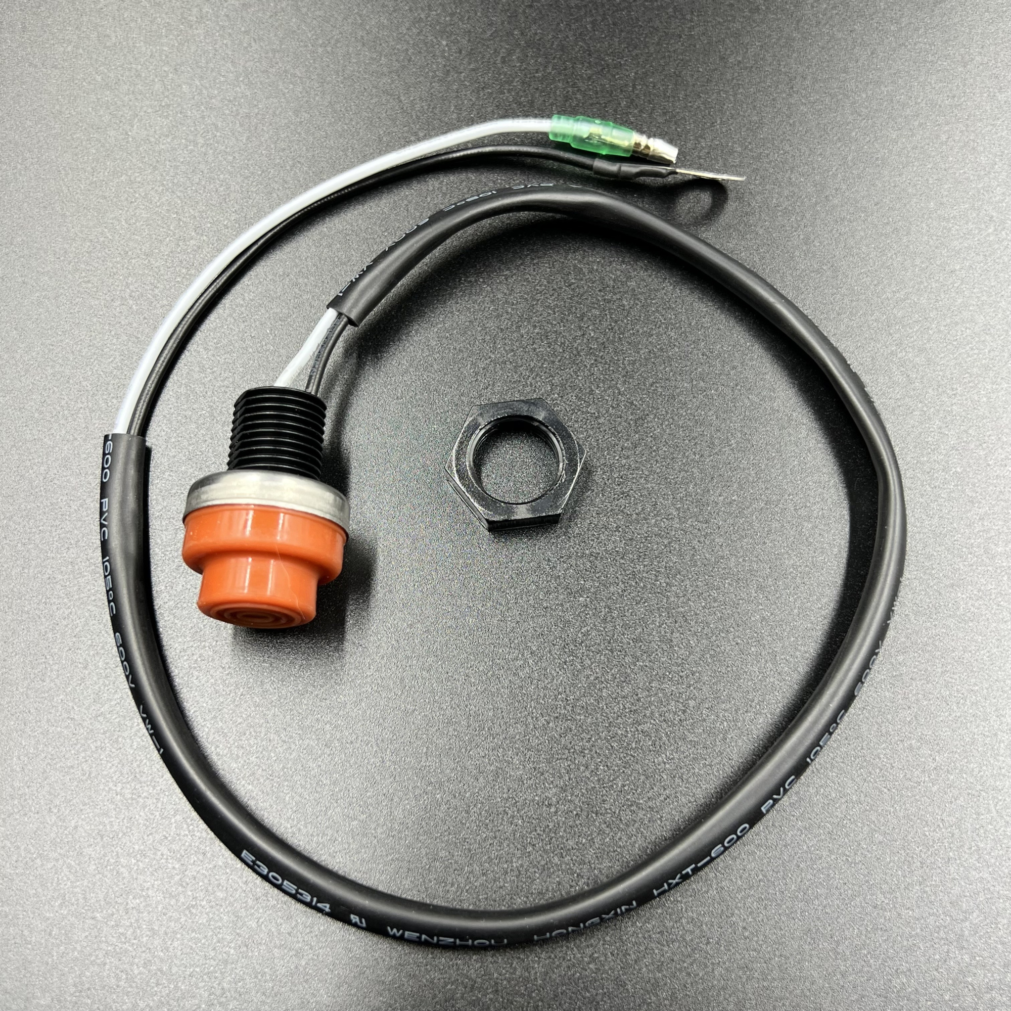 D81C37E7-C86D-4B59-A25C-1AAF560C0903