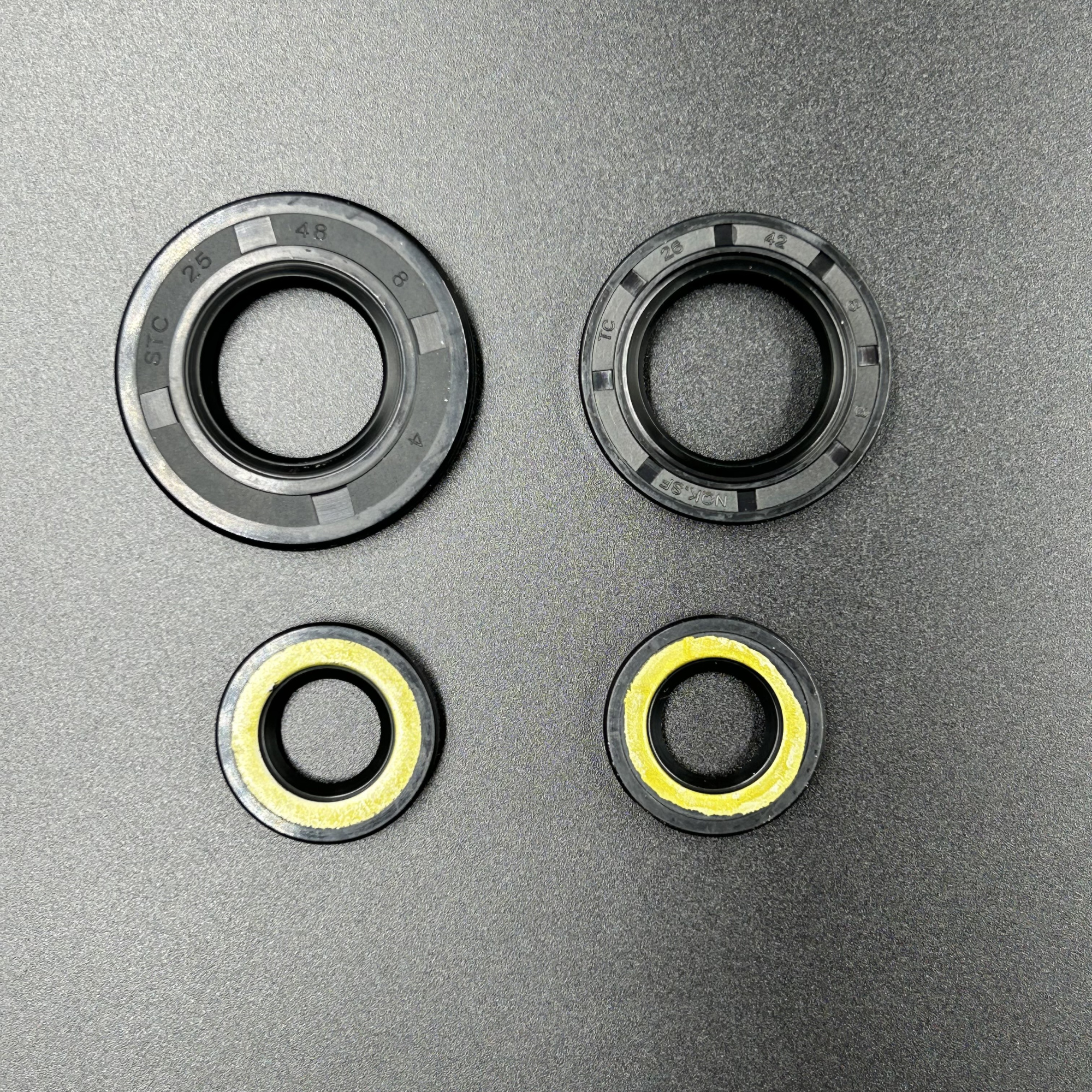 7DAD7E8F-BE30-4F11-9CA2-2B7596B851B3