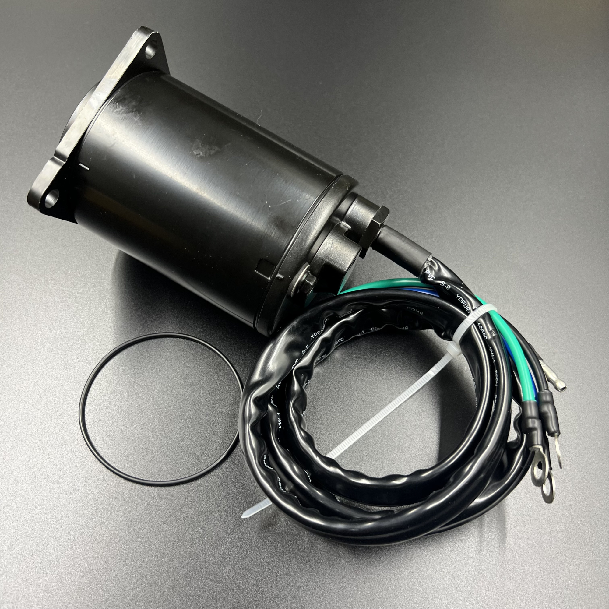 B6029D12-53EE-46F0-9FCE-A2384DC7D6D8